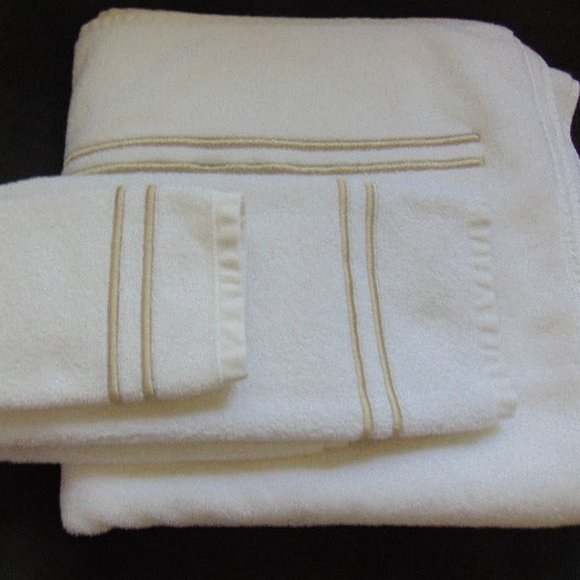 Wamsutta Bath Wamsutta Bath Towel Set Cotton White Poshmark